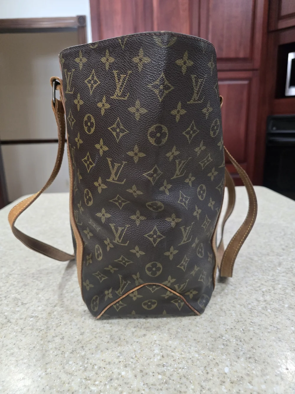 Louis Vuitton GM Monogram Canvas Tote